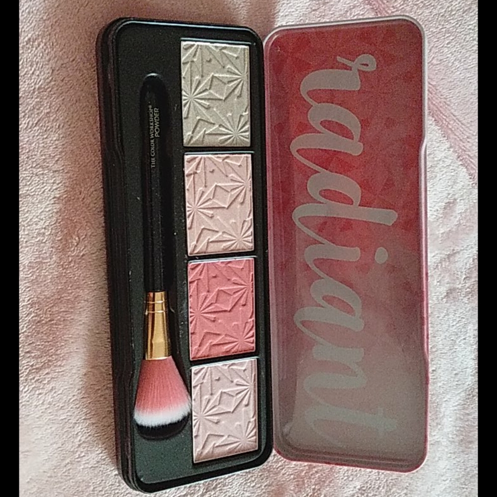 Blush & highlighting kit